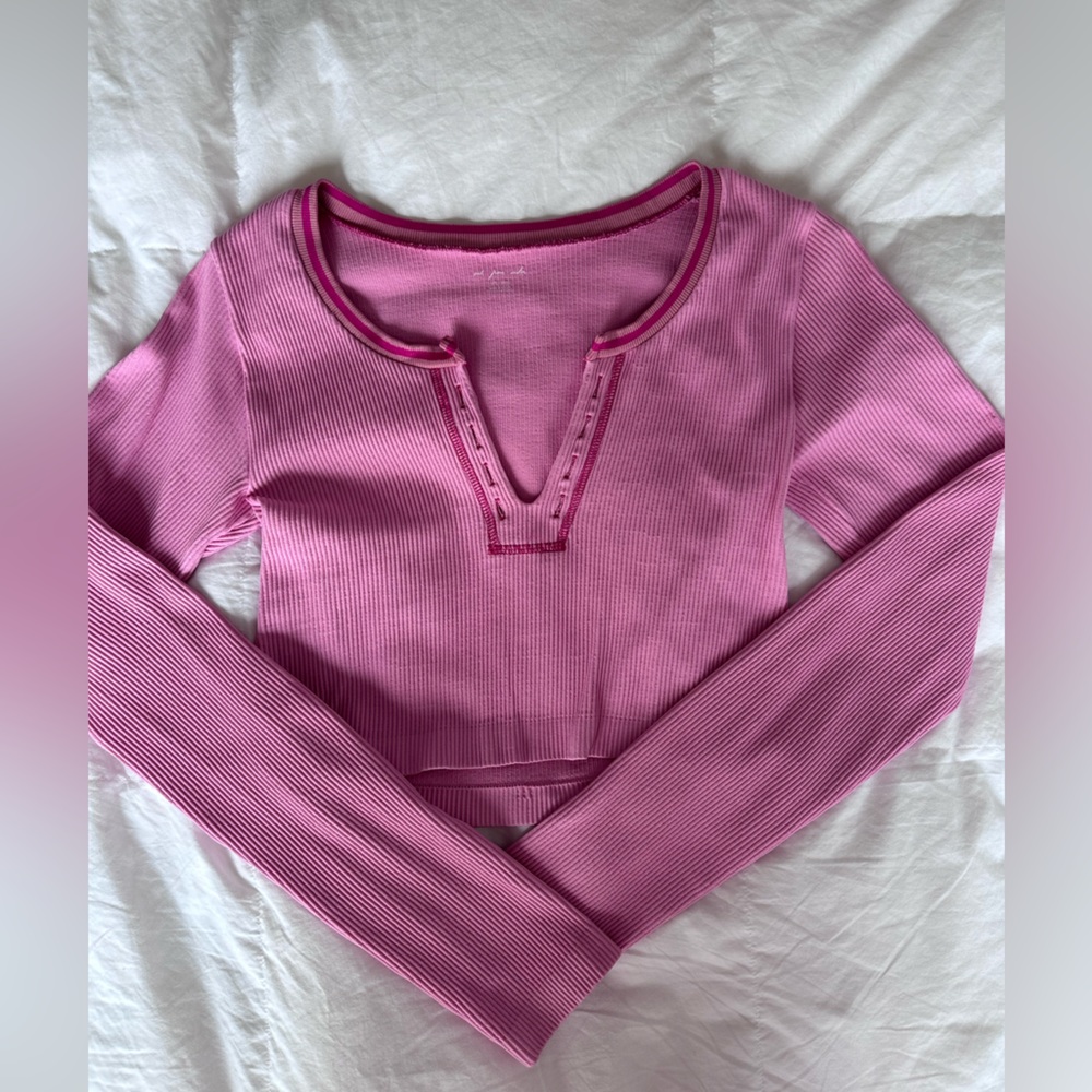 Urban Outfitters ribbed cropped long sleeve